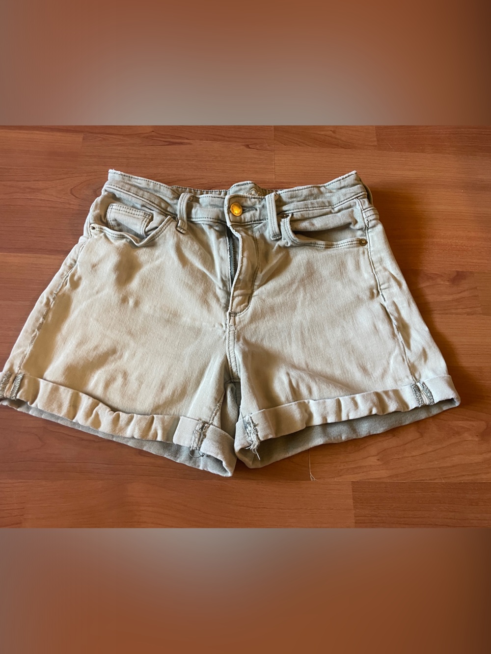 Universal Thread Light green Rolled-Hem Denim Shorts